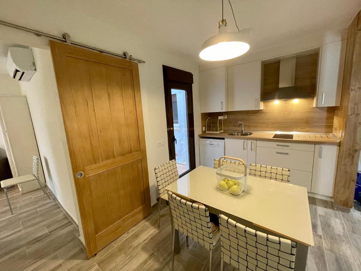 Appartamento Apartamento Eucalipto Sotillo de la Adrada Esterno foto